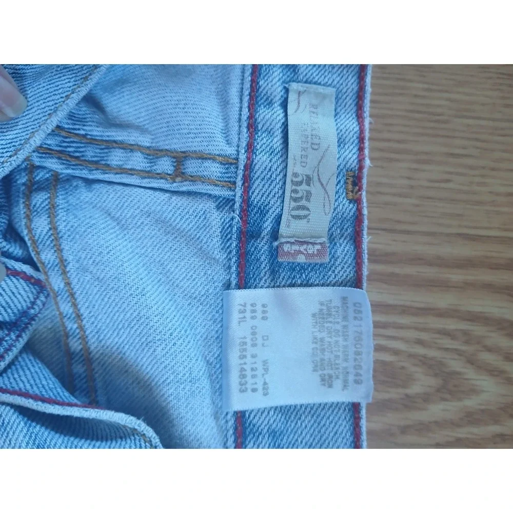 Vintage Levi's 550 Women's Jeans Sz 14L Relaxed Fit Distressed Light Wash Y2K